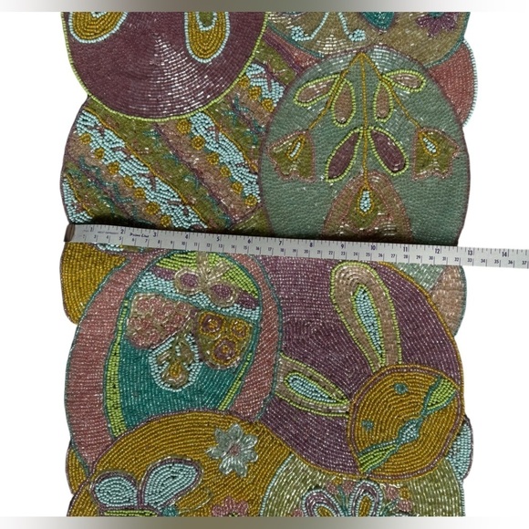 Pier 1 beaded Easter table runner - Picture 4 of 9